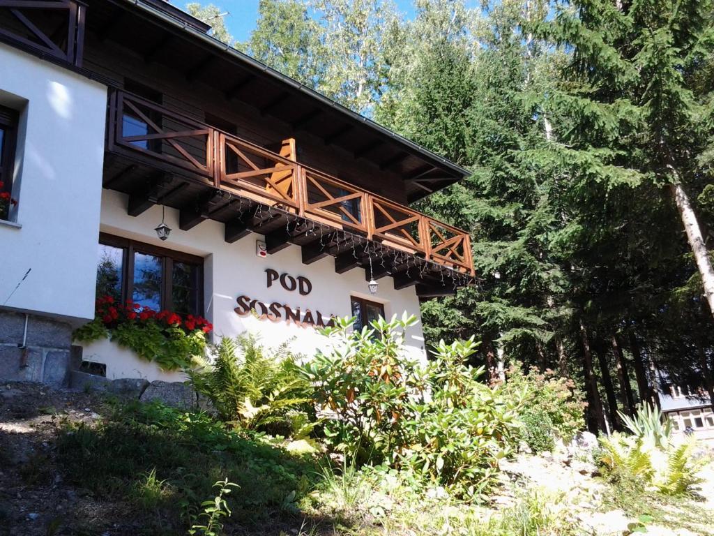 Pokoje Goscinne Pod Sosnami Karpacz Buitenkant foto